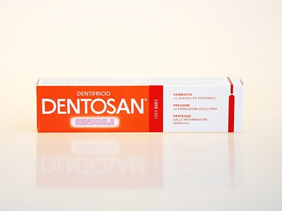 dentifricio dentosan denti sensibili